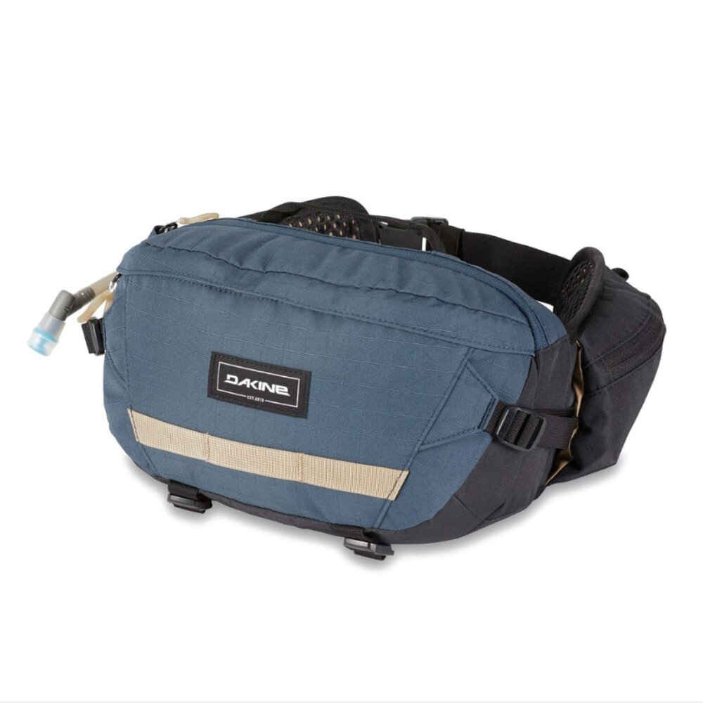 Hot Laps 5L Bike Hydration Waist Bag - Color:Midnight Blue